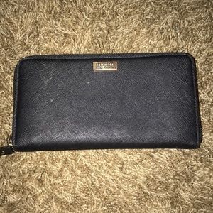 Kate spade matching wallet